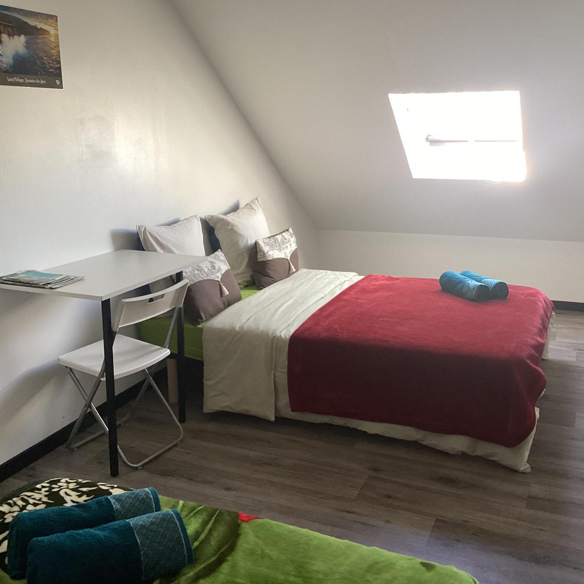 Les Agapanthes Du 27 -Eme Le Tampon Exterior foto